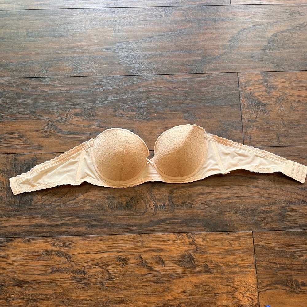 Aerie Lace Nude Strapless Bra